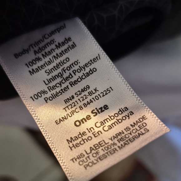 Elegant Black Shoulder Bag with lots of pockets - Picture 9 of 16